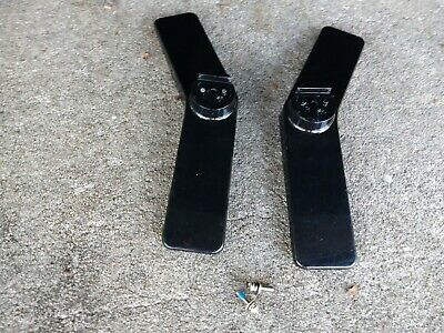 Insignia NS-42D510NA15 TV Stand Legs