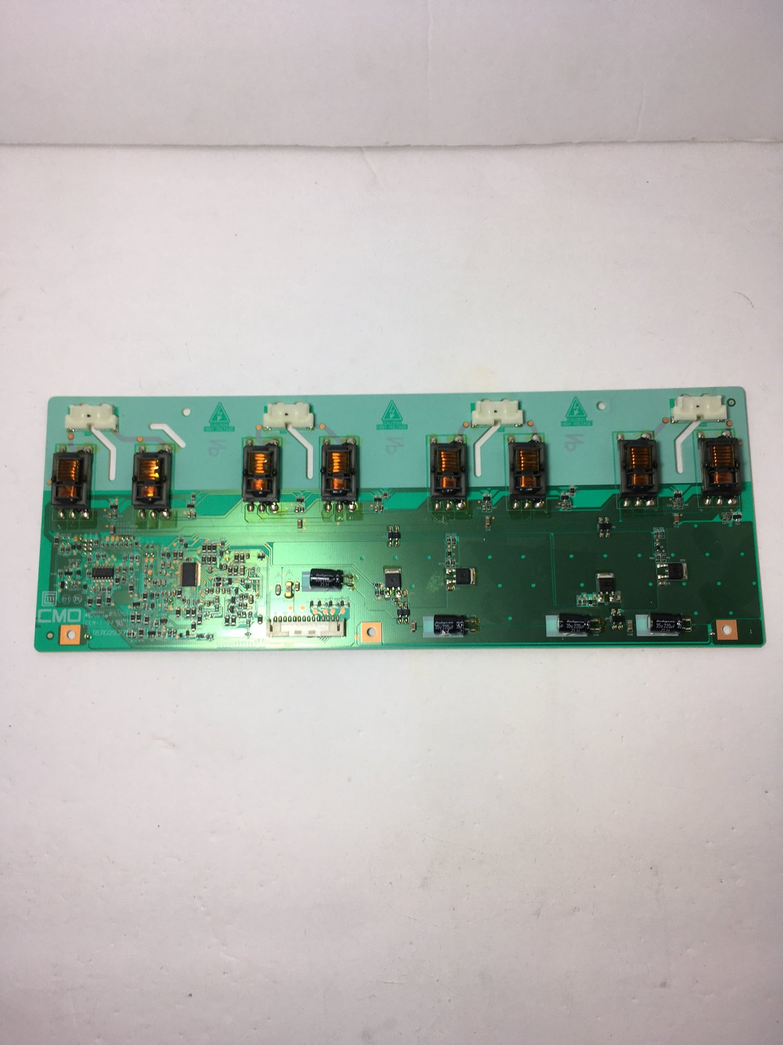 CMO 27-D030802 (T87I029.27) Backlight Inverter